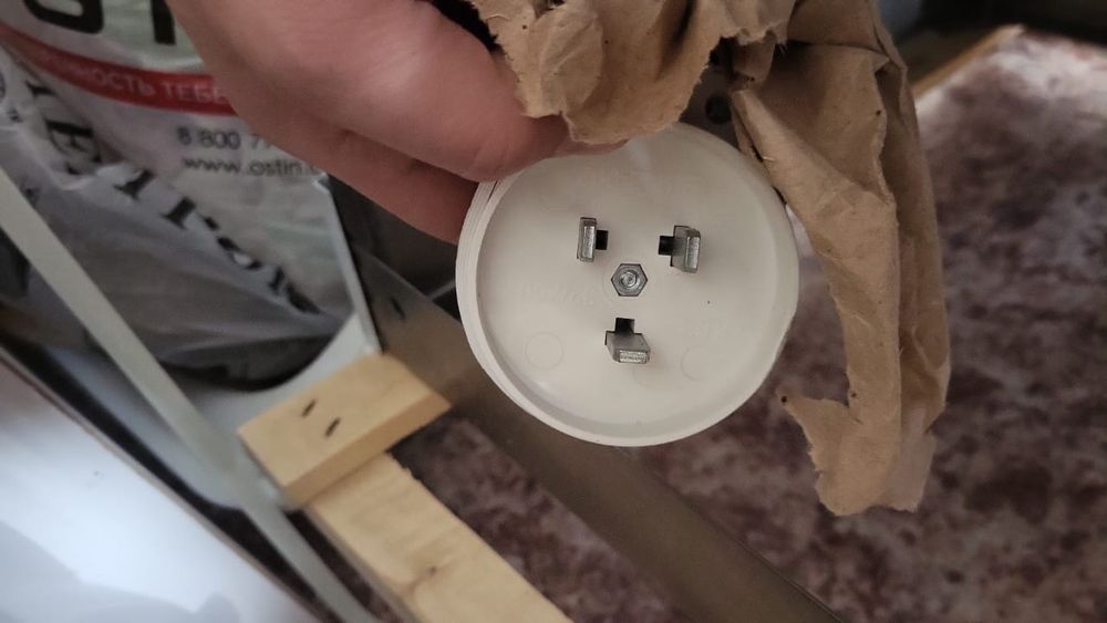 Продам новую электро плиту