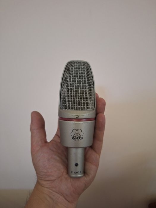 Студийный ламповый микрафон AKG б/у