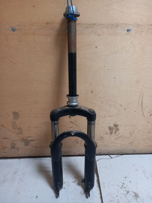 Передняя вилка электро мопеда