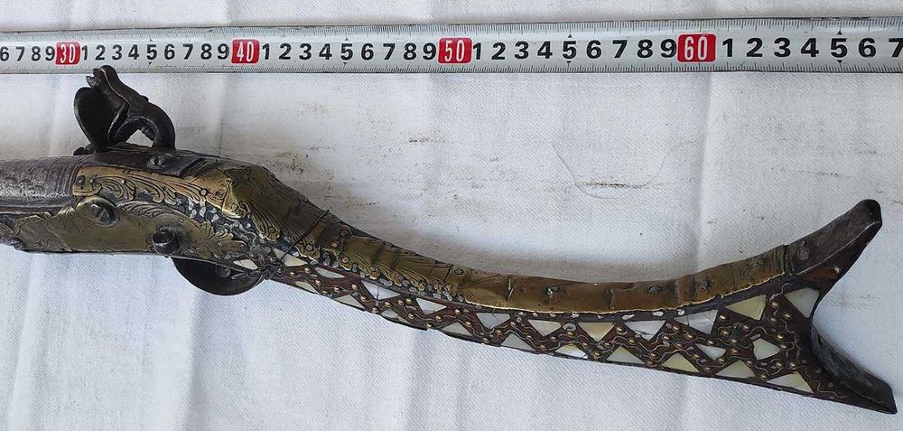 Продавам кремъклийка-карамфилка