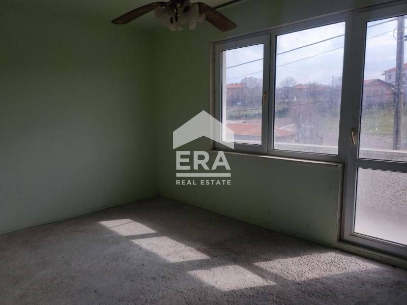 Продава се Къща в с. Въгларово, Област Хасково - 104 кв.м за 368 €/кв.м - Снимка #2