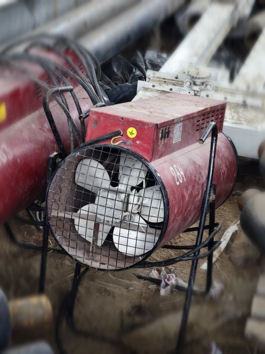 Пушка тепловая (электрокалорифер)