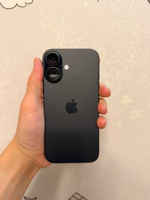 Продам iphone 16 256 gb