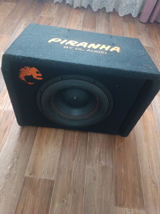 Продам комплект автозвука