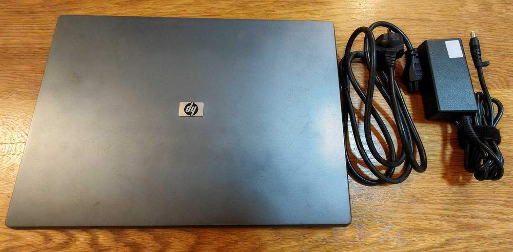 Laptop HP 530 (secomd hand, stare buna)