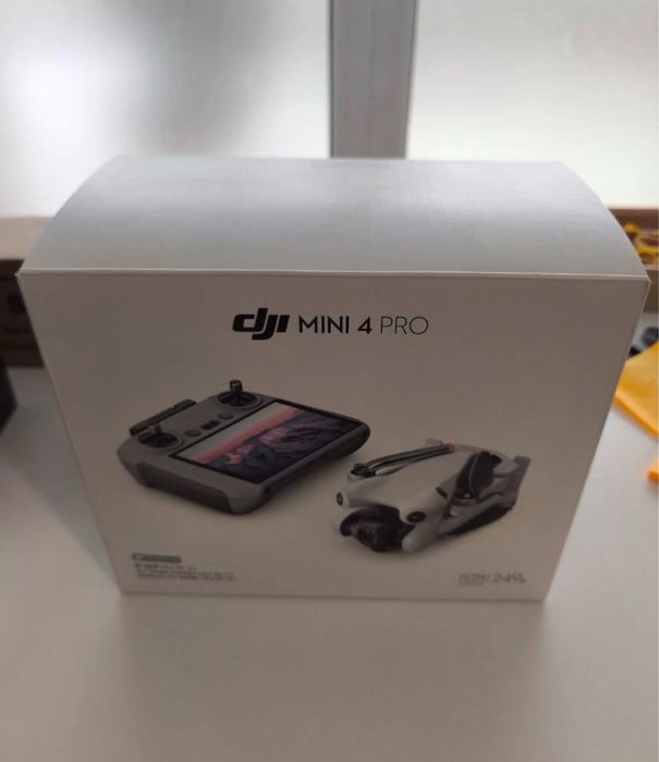 DJI Mini 4 Pro | Fly Combo | RC2