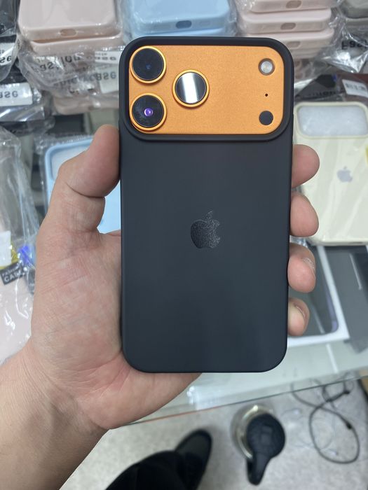 Айфон 17 Про ХР Чехол