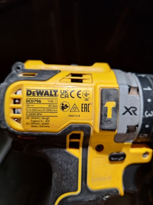 Dewalt dcd796 ударен