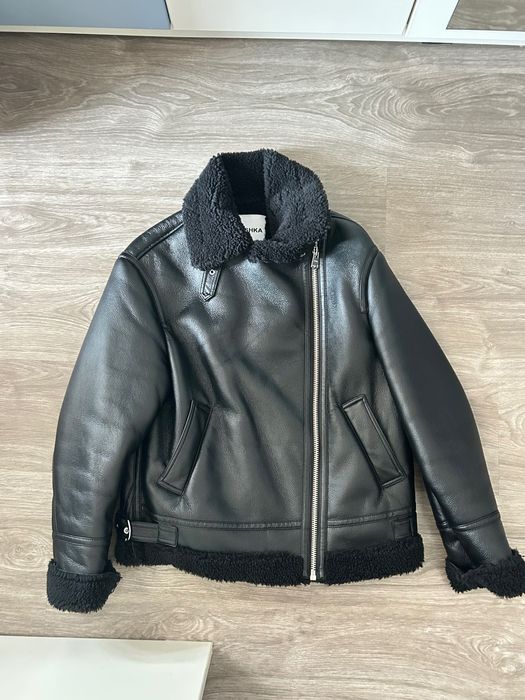 Яке Bershka размер S