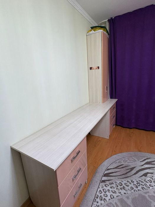 Продам письменный стол