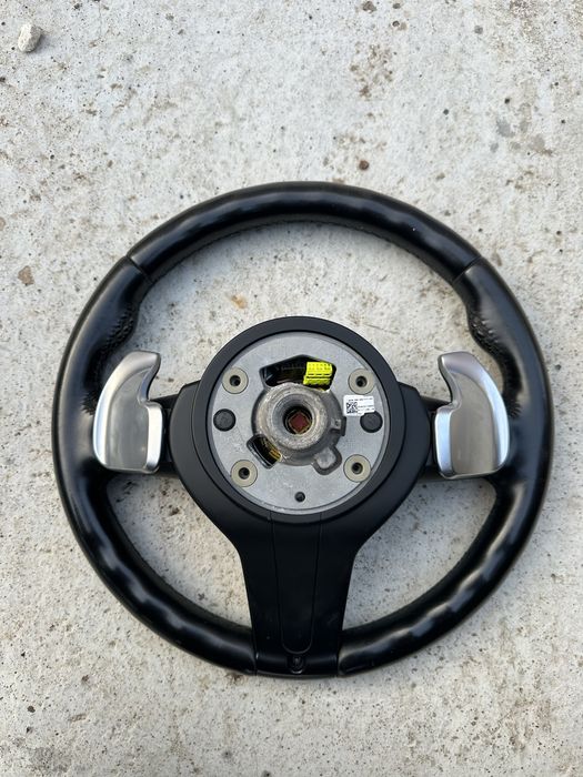 Оригинален М волан BMW F20 F30 F25 F31 F32 F36 бмв ф20 ф30 ф32 м-ков