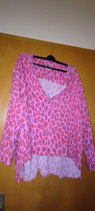 Лот дамски ризи голям размер, и цветове