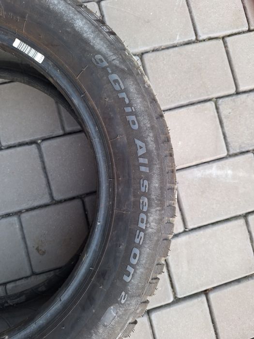 Vând  anvelopa  all season