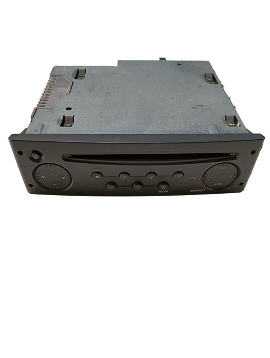 Cd Player Auto Renault Symbol I [ 1998 - 2008 ] 8200633621B