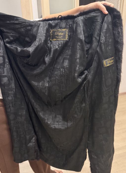 Продам норковую шубу