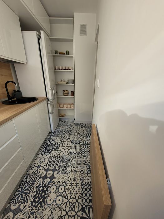 Proprietar ofer spre închiriere apartament de 3 camere sector 5