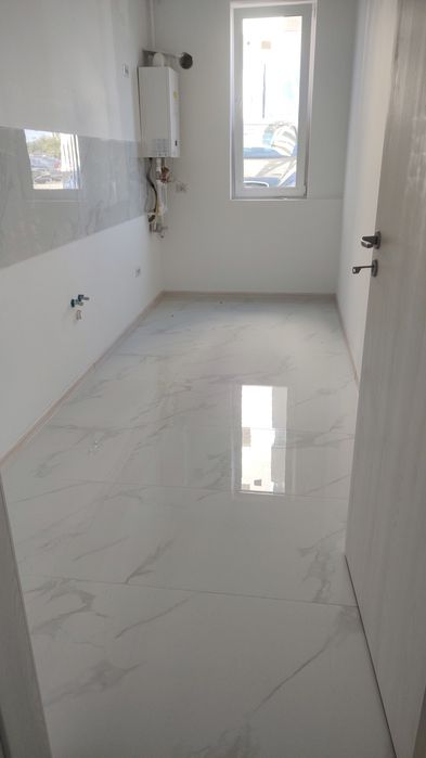 Echipă de Meseriași executam lucrări