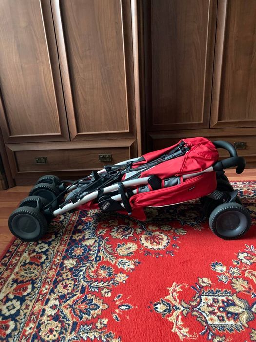 Продам коляску Chicco