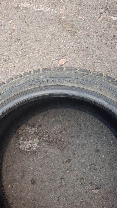 Продам зимнюю резину