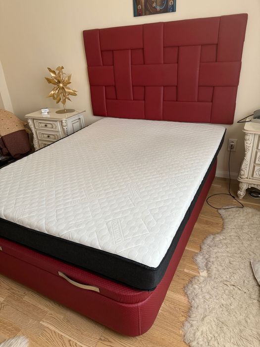 Pat dormitor cu somiera și saltea dormeo inclusă