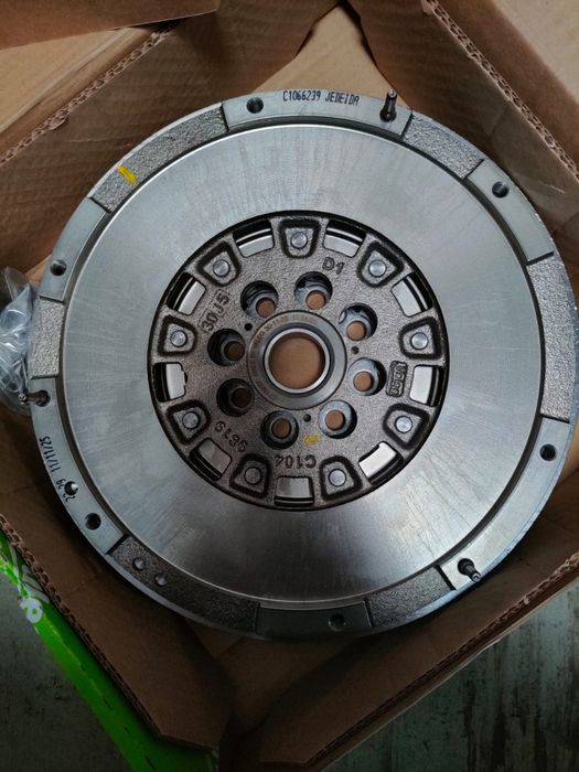 Volanta masa dubla Astra J/K Insigna Mokka Meriva Zafira C 1.6 836175