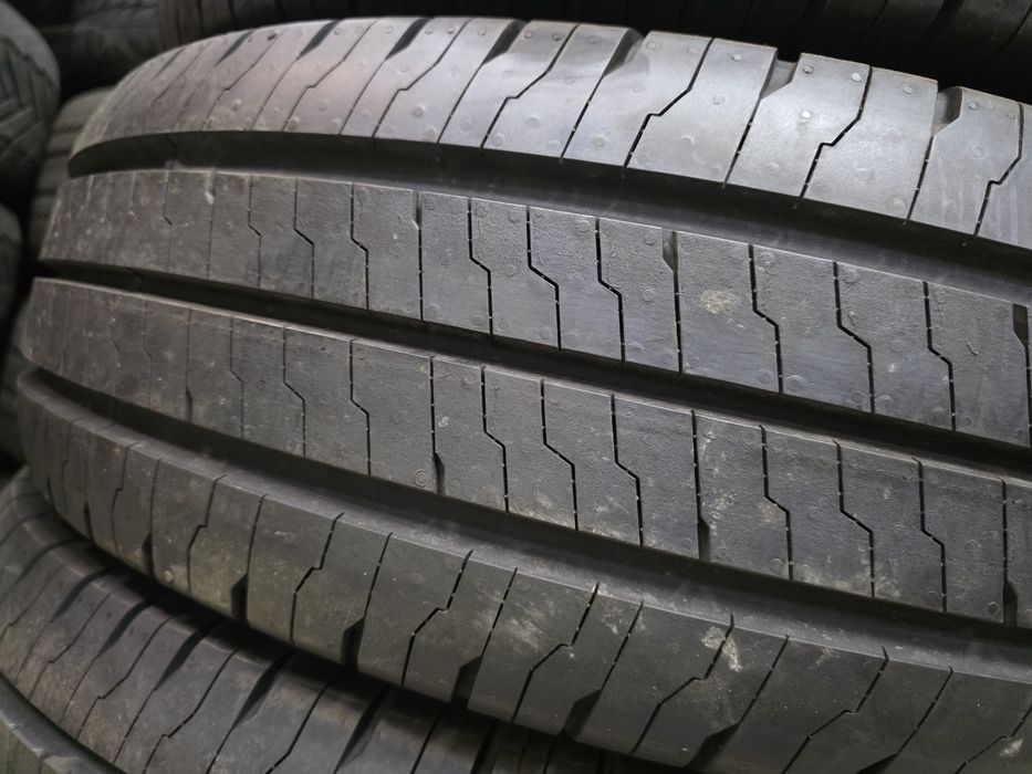 Нови летни гуми за Бус 205 75 16 С - Continental