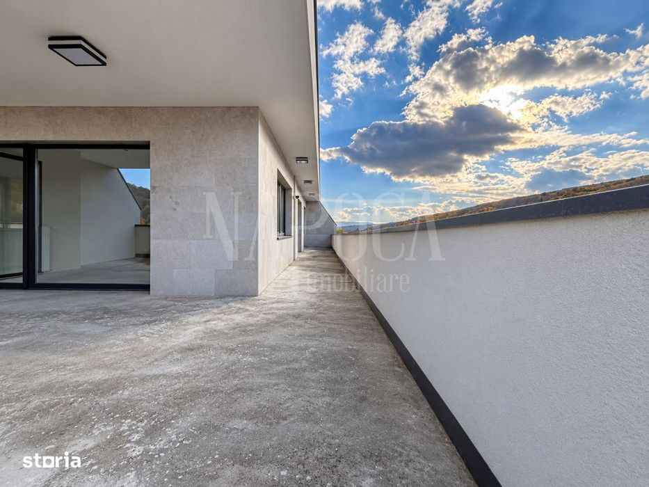 Apartament 3 camere de vanzare in Floresti