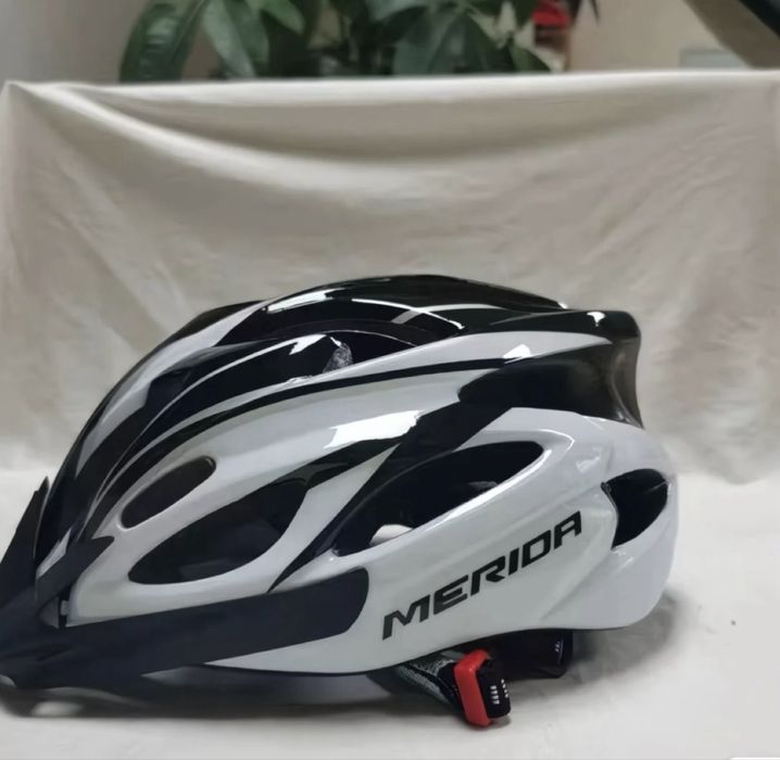 Шлем велосипедный