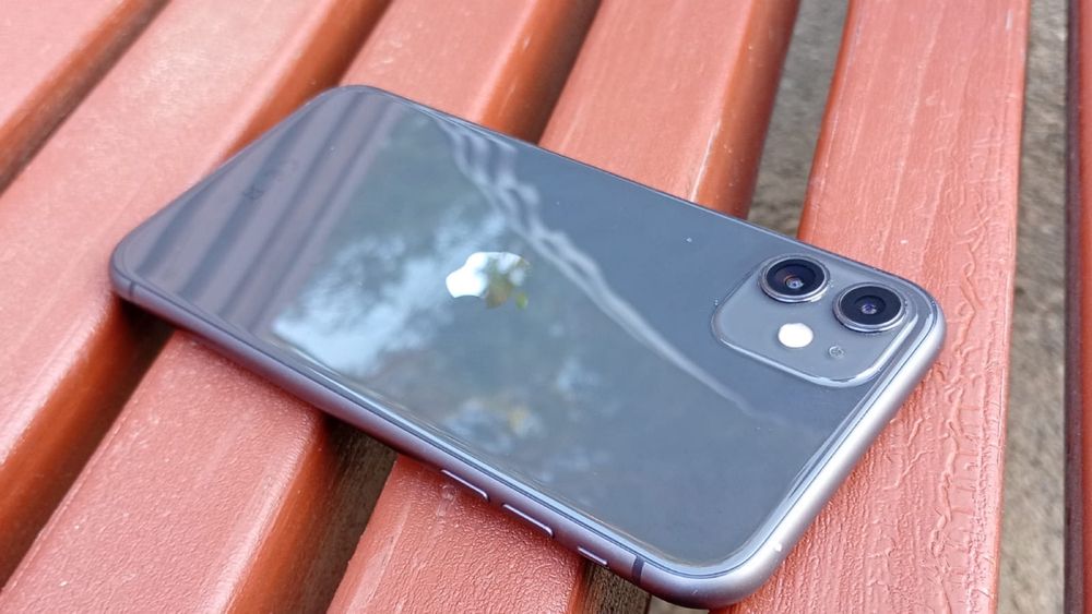 iPhone 11 128гб.