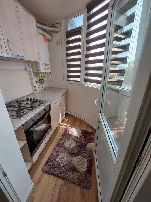 Vand apartament 2 camere ultracentral,  decomandat!