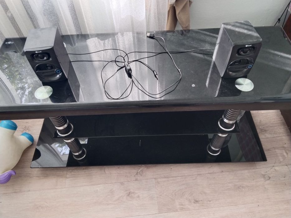 Телевизор Led продам