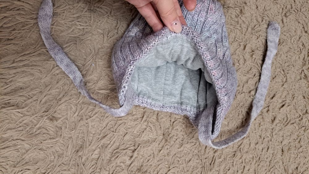 Продам куртку зимнюю на девочку