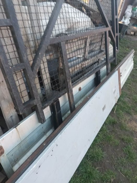 Obloane aluminiu pentru camioneta