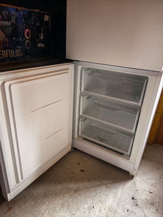 Холодильник INDESIT