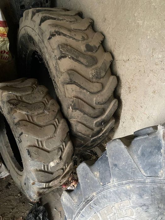 JCB трактори учун шина