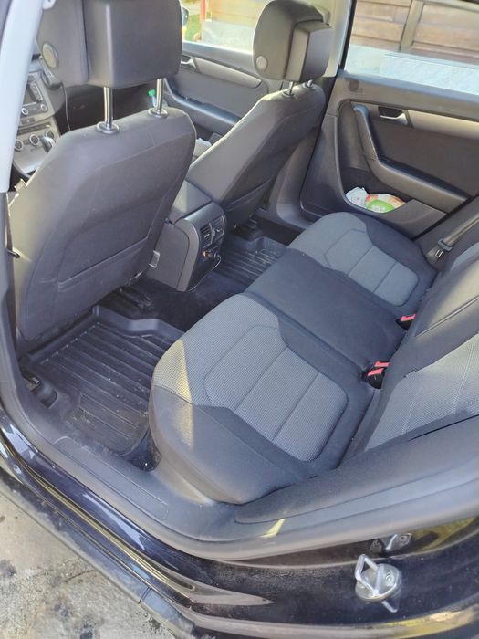 Vând  Volkswagen Passat