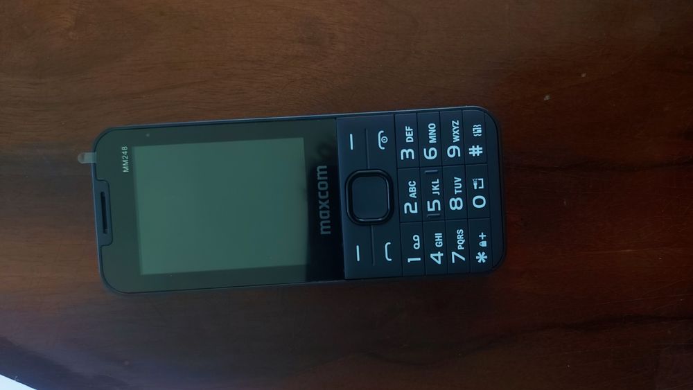 Telefon nou sigilat
