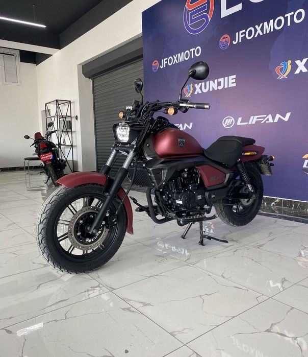 Мотоцикл Чопер бензиновый 200 куб Lifan K19 в рассрочку без взнос