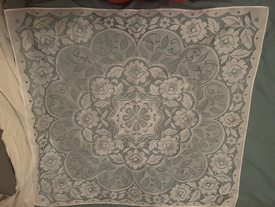 Старинни ръчно направени изделия.