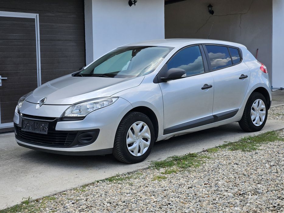 Renault Megane lll recent adus