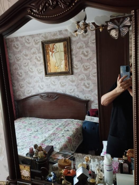 Спальный гарнитур