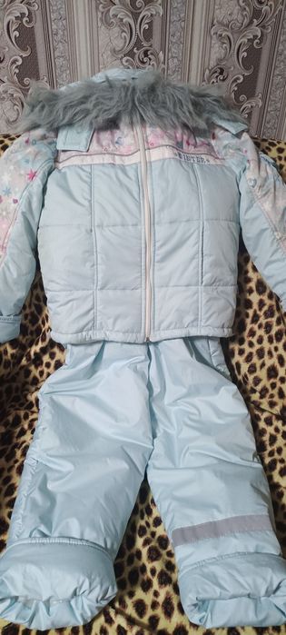 Продам зимний комбинезон