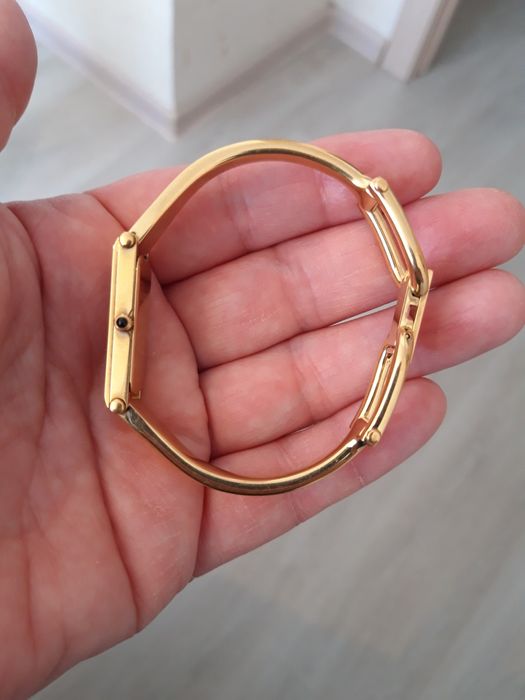 Продам женские часы