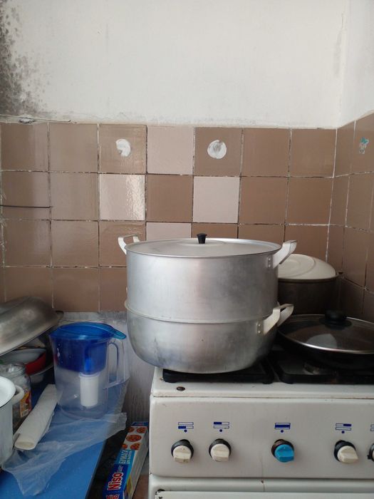 Квартира кизларга аёллар срочна 2 та киз керак Олмазор туман