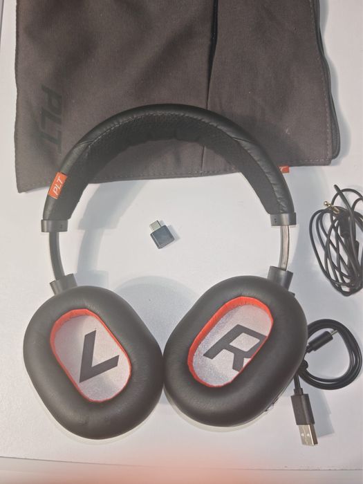 Plantronics Voyager B8200