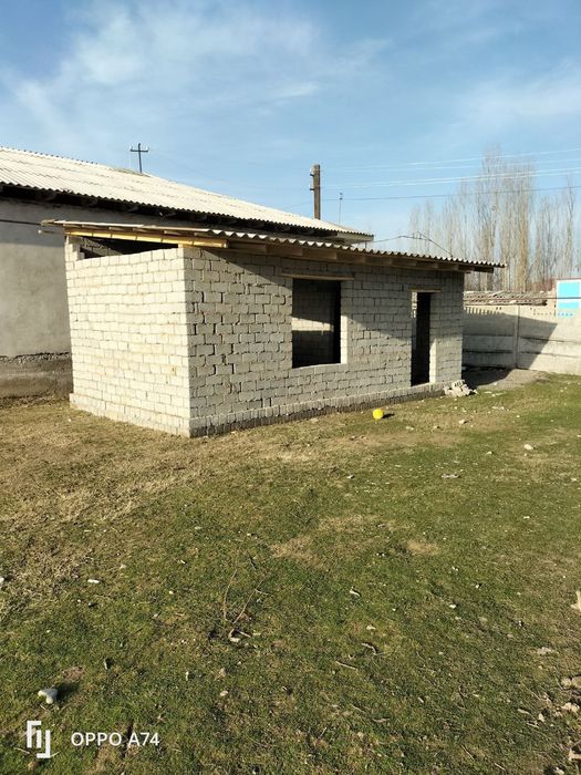 Участка сотилади