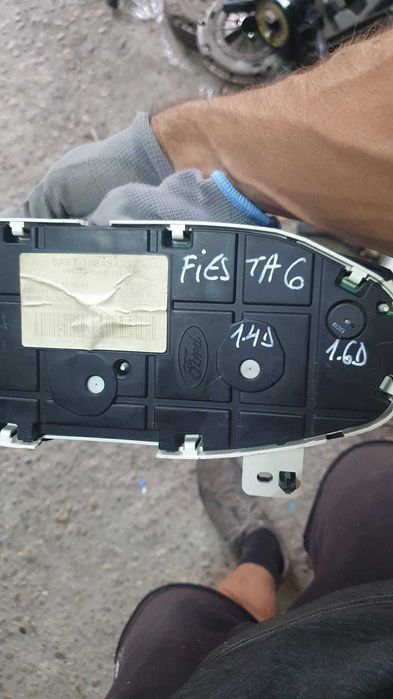 ceas bord Ford Fiesta 6  1.4d/1.6d Europa
