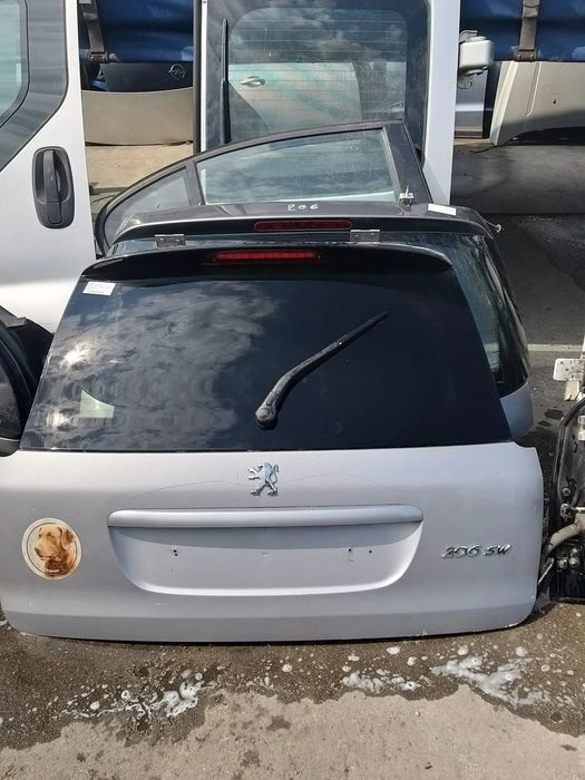 Haion Peugeot 206 SW fara anexe