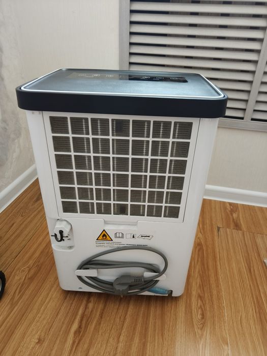 Продам Осушитель воздуха DEXP DH-30KGSO