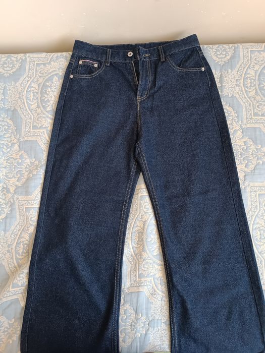 продаю новые джинсы